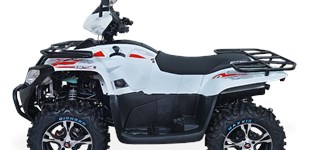 Access AMX 6.46 LUX 2016 vs TGB Blade 550 4x4 IRS 2010